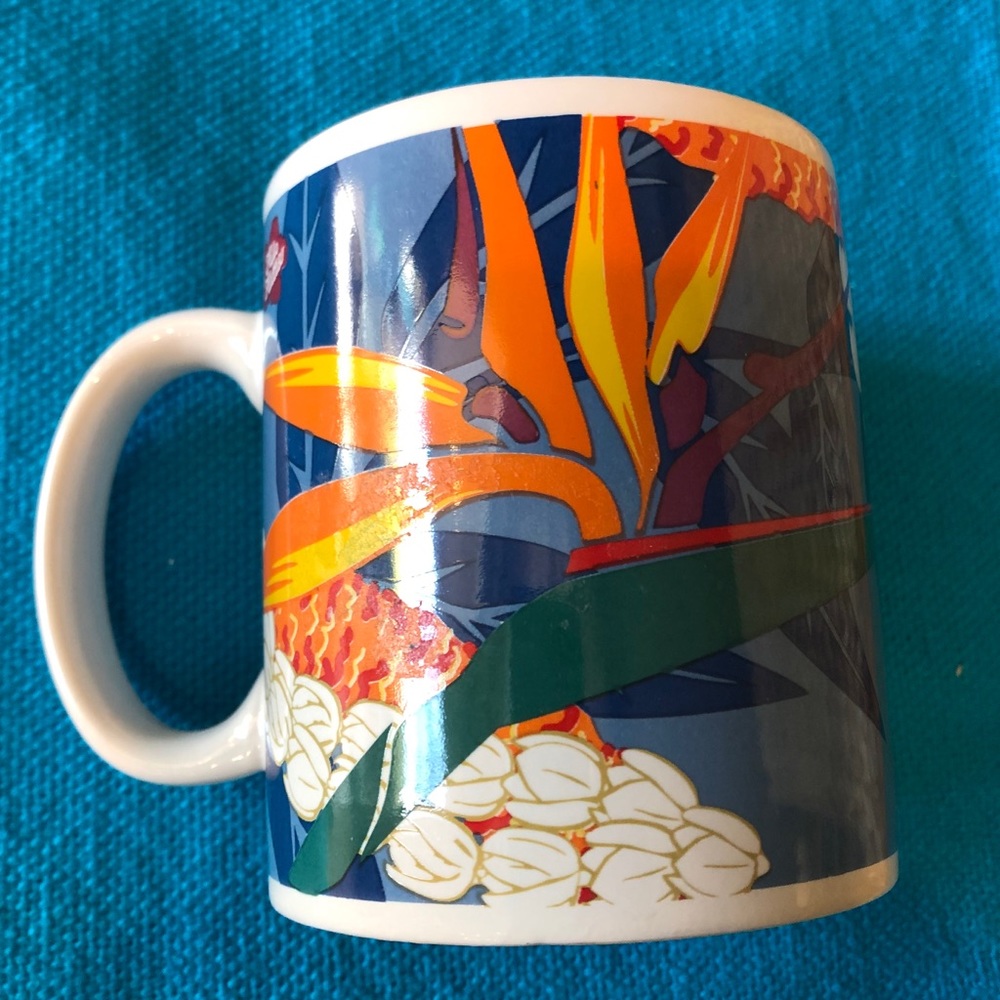 HAWAII HILO HATTIES 1 NEW Bird of Paradise mug